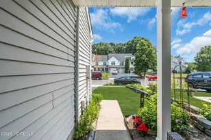 231 Moses Milch Dr, Howell Township, NJ 07731 - Photo 5