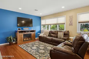 1047 Crystal Dr, Toms River Township, NJ 08753 - Photo 7