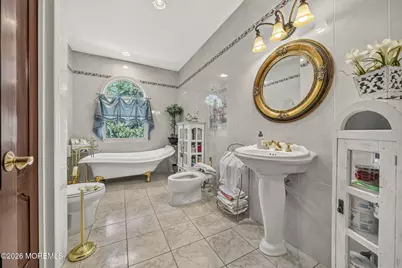 425 Iron Bridge Road, Freehold, NJ 07728 - Photo 27