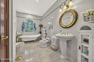425 Iron Bridge Rd, Freehold, NJ 07728 - Photo 27