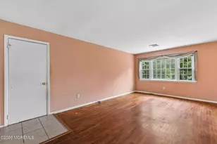 2 Sutherland Ct, Toms River Township, NJ 08757 - Photo 9