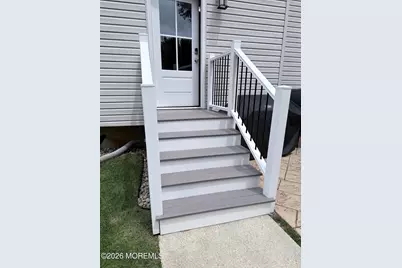 18 Howland Avenue, Long Branch, NJ 07740 - Photo 3