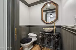 827 Holmdel Rd, Holmdel, NJ 07733 - Photo 17