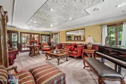 827 Holmdel Road, Holmdel, NJ 07733 - Photo 7
