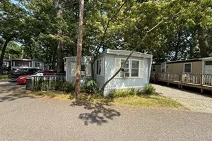 15 Pinewood Trl, Brick, NJ 08724 - Photo 1