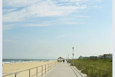2007 Ocean Avenue N, Spring Lake, NJ 07762 - Photo 77
