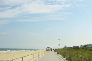 2007 Ocean Ave N, Spring Lake, NJ 07762 - Photo 77