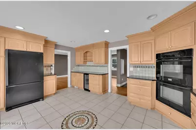 67 School Road E, Marlboro Township, NJ 07746 - Photo 7