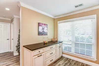 242 Teasdale Place, Morganville, NJ 07751 - Photo 5