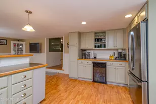 430 Jacobstown Cookstown Rd, Wrightstown, NJ 08562 - Photo 9