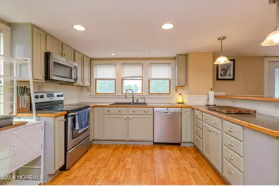 430 Jacobstown Cookstown Road, Wrightstown, NJ 08562 - Photo 7