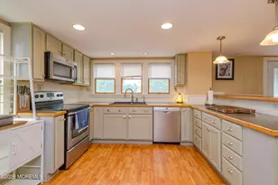 430 Jacobstown Cookstown Rd, Wrightstown, NJ 08562 - Photo 7