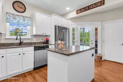 335 Engleside Avenue, Beach Haven, NJ 08008 - Photo 9