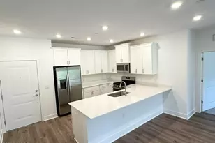 29104 Radford Ct, Monroe Township, NJ 08831 - Photo 5