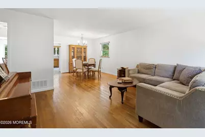17 Millbrook Drive, Middletown, NJ 07748 - Photo 5