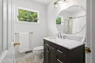 17 Millbrook Dr, Middletown, NJ 07748 - Photo 21