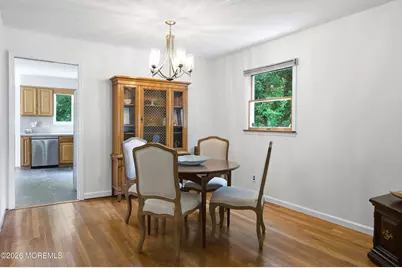 17 Millbrook Drive, Middletown, NJ 07748 - Photo 7