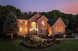 200 Aimee Dr, Freehold, NJ 07728 - Photo 3