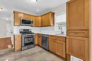22 Personette St, Cedar Grove, NJ 07009 - Photo 11