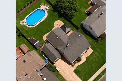 85 Roosevelt Circle E, Red Bank, NJ 07701 - Photo 17