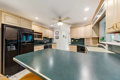 308 Village Way, Brick, NJ 08724 - Photo 19