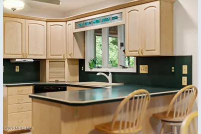 308 Village Way, Brick, NJ 08724 - Photo 17