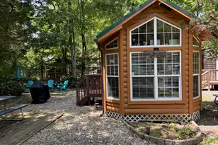 724 Monmouth Rd, Cream Ridge, NJ 08514 - Photo 3