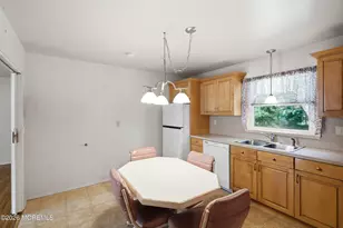 15 Tamarack Dr, Manalapan Township, NJ 07726 - Photo 7