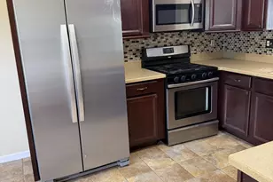 3904 Plowmans Ct, Freehold, NJ 07728 - Photo 5