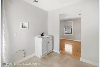 9 Gravelly Point Road #4, Highlands, NJ 07732 - Photo 7