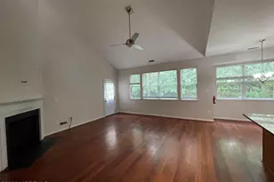 535 Country Club Dr, Egg Harbor City, NJ 08215 - Photo 9
