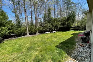 535 Country Club Dr, Egg Harbor City, NJ 08215 - Photo 29