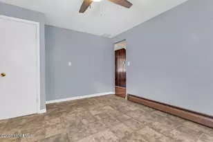 11 Hemlock Rd, Howell Township, NJ 07731 - Photo 7