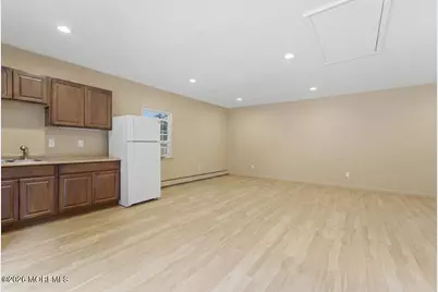 1 Marlboro Street, Morganville, NJ 07751 - Photo 17