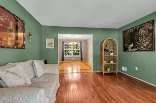 8 Colleen Way, Neptune Township, NJ 07753 - Photo 11