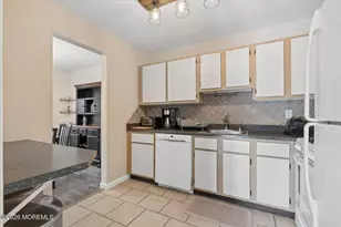 506 Violet Ln, Jackson, NJ 08527 - Photo 13
