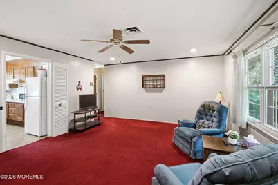 419B Chatham Court, Lakewood, NJ 08701 - Photo 3