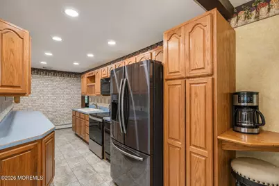 15 La Valley Drive, Manalapan Township, NJ 07726 - Photo 5
