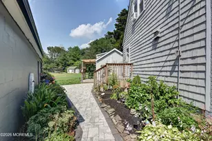 559 Brickyard Rd, Freehold, NJ 07728 - Photo 5