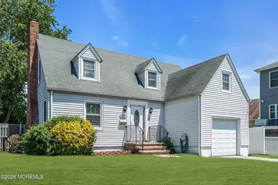 201 Princeton Avenue, Point Pleasant Beach, NJ 08742 - Photo 3
