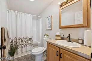 110 Woody Rd, Freehold, NJ 07728 - Photo 19
