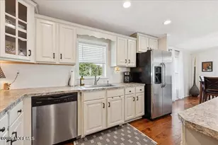 110 Woody Rd, Freehold, NJ 07728 - Photo 7