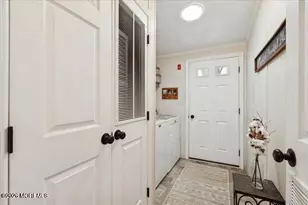 110 Woody Rd, Freehold, NJ 07728 - Photo 21