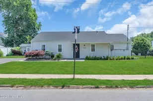 2905 Appleby Dr, Ocean Twp, NJ 07712 - Photo 3