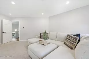 756 Opatut Ct, Toms River Township, NJ 08753 - Photo 81