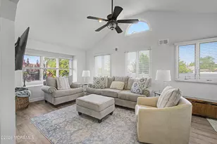 212 Riviera Dr, Toms River Township, NJ 08753 - Photo 9