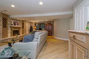 38 Holly Dr, Sayreville, NJ 08859 - Photo 7