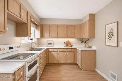 4 Middlesex Road, Matawan, NJ 07747 - Photo 7