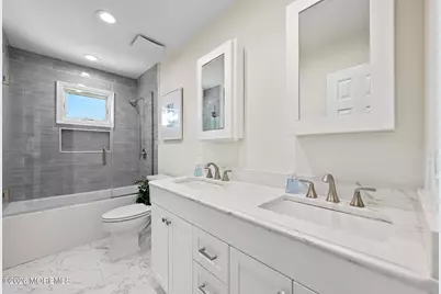 522 Mackey Avenue, Belford, NJ 07718 - Photo 29