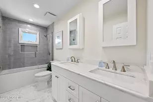 522 Mackey Ave, Belford, NJ 07718 - Photo 29